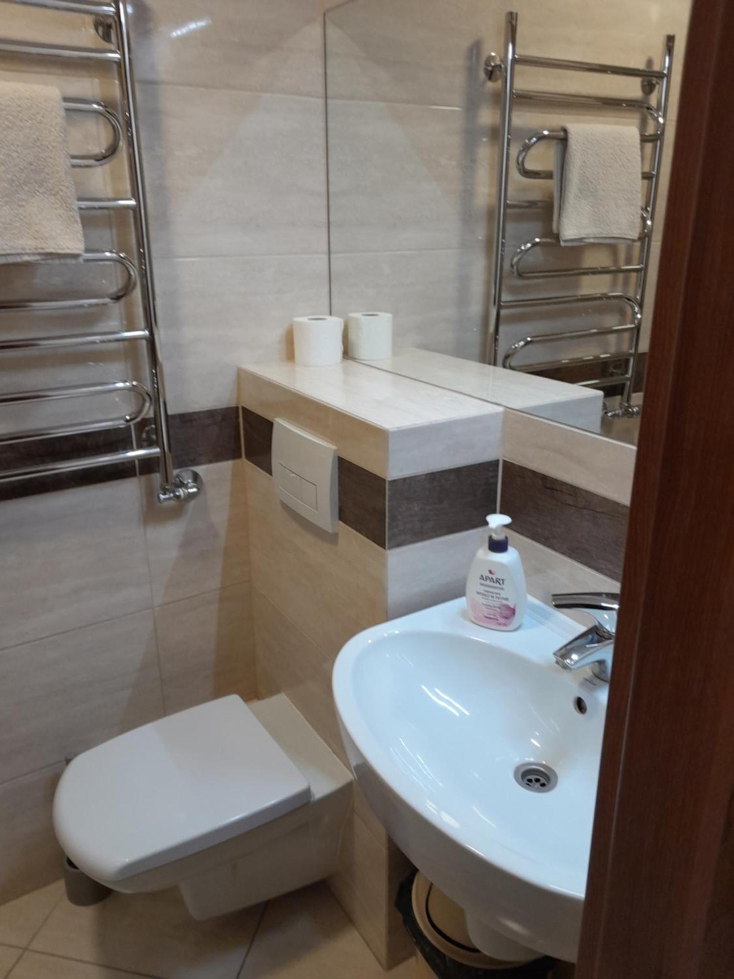 Hostel Polon بوتوسك المظهر الخارجي الصورة